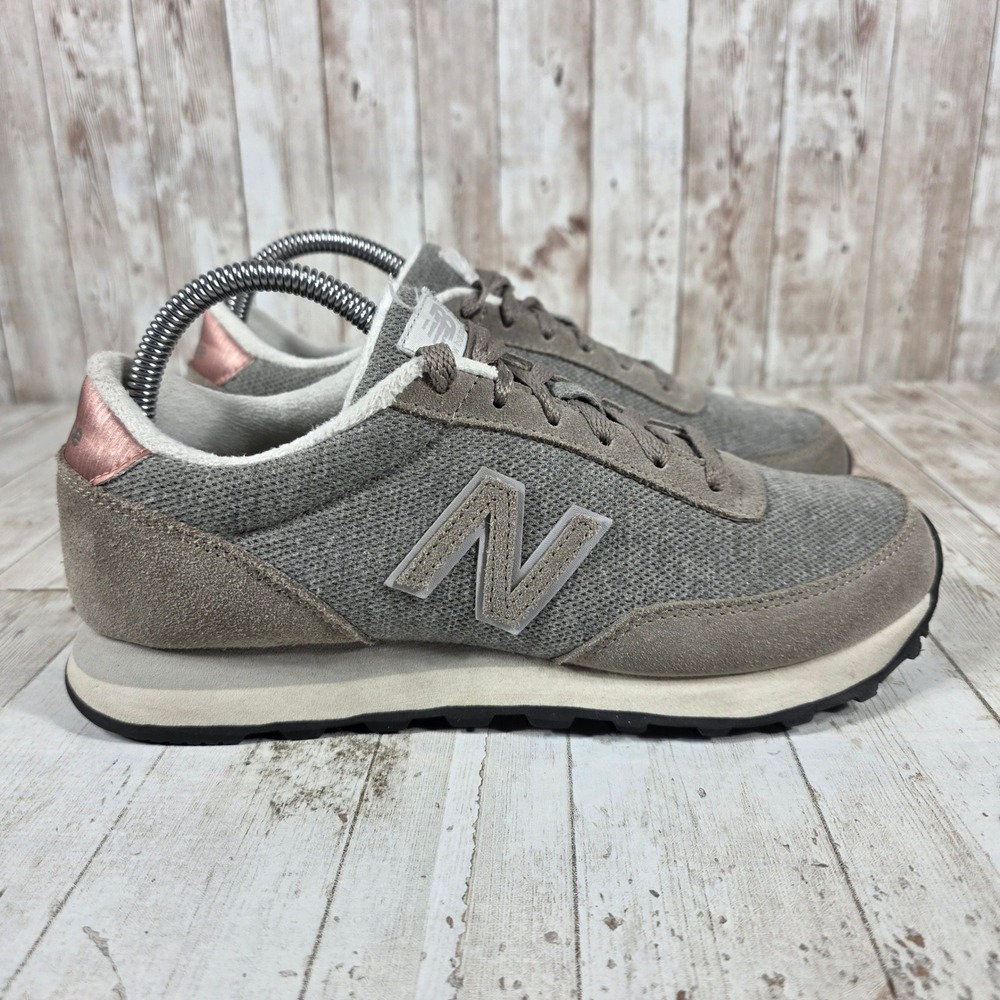 New Balance 501 Womens Grey Rose Gold Suede Mesh Sneakers WL501DCV Size 8.5